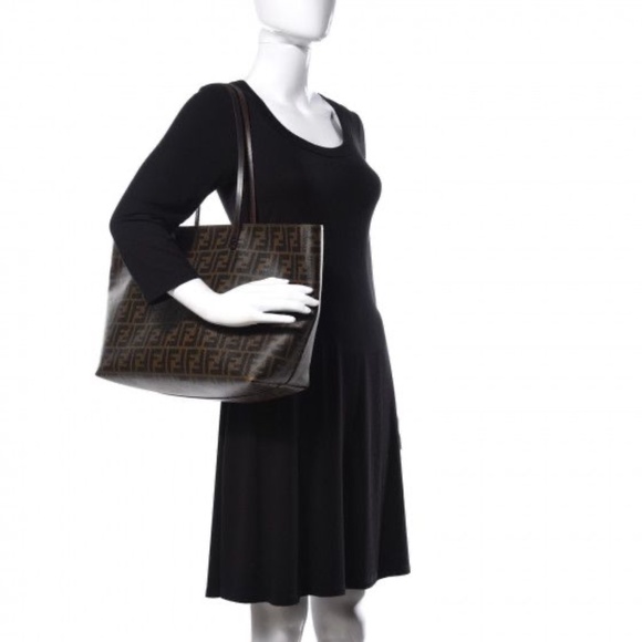 Authentic FENDI Zucca Spalmati Medium Roll Tote Bag Tobacco Brown - Picture 6 of 16